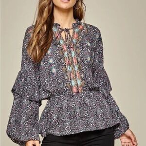 NWT Savanna Jane 1X Boho Embroidered Top Long Sleeve Balloon Sleeves